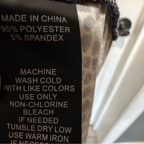 Vince Camuto Navy Animal Print Maxi Dress - Picture 5 of 6